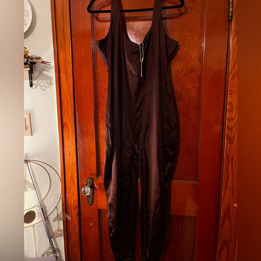 New with tags brown skims jumpsuit romper.